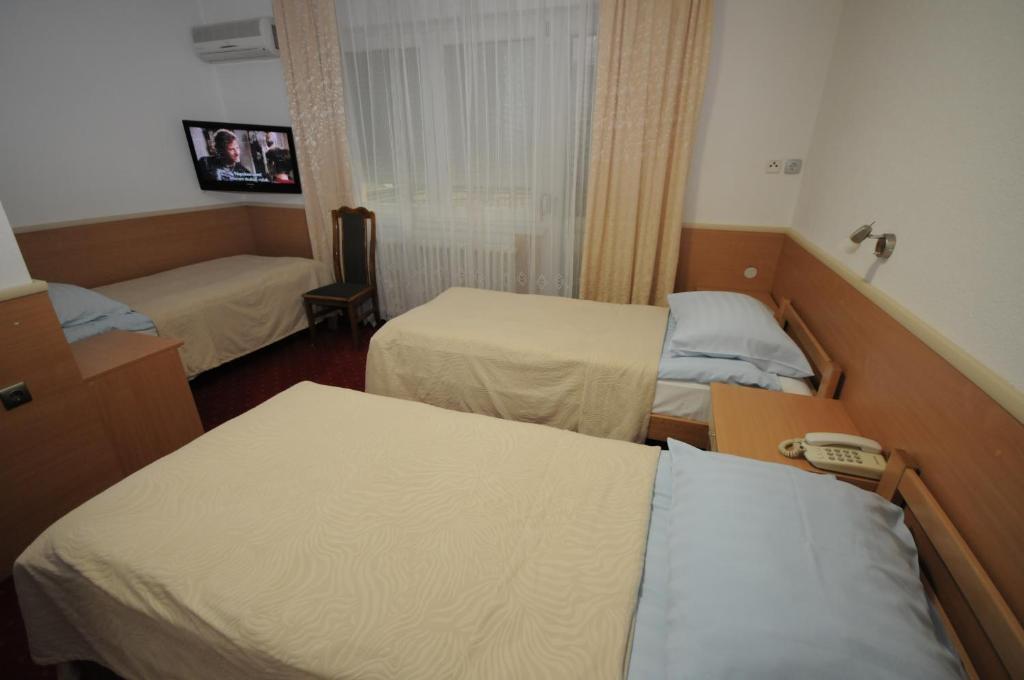 Golden Card Motel 바냐루카 객실 사진